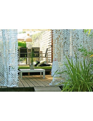 Filet de camouflage à la découpe... Filet de camouflage à la découpe...