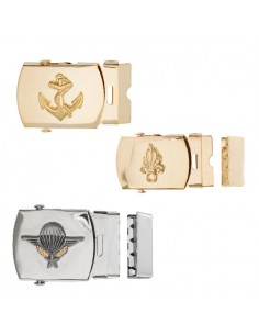 Boucle de ceinture avec insigne militaire